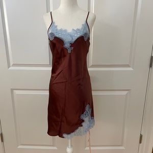 Silk Floral Lace Chemise from LUNA DI SETA